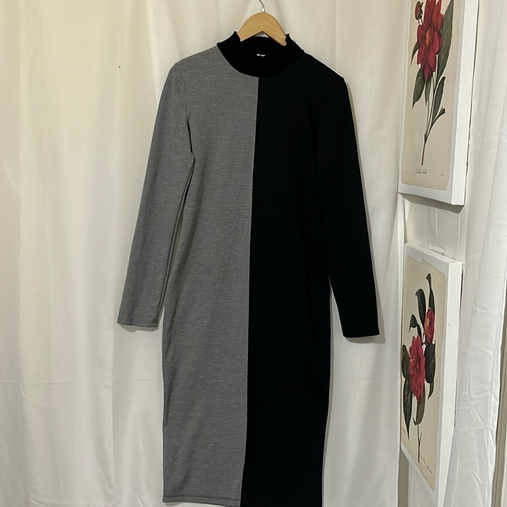 Vintage Zara High Neck Maxi Form Fitting Dress a115